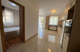 Apartament 3 camere, 68 mp, parcare, zona Florilor
