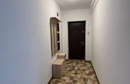 Apartament 3 camere, 62 mp, parcare, zona Vivo