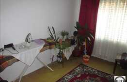 Apartament 3 camere, 64,8 mp utili, boxa, decomandat, zona strazii Oltului