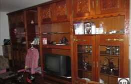 Apartament 3 camere, 64,8 mp utili, boxa, decomandat, zona strazii Oltului