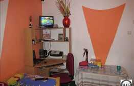 Apartament 3 camere, 64,8 mp utili, boxa, decomandat, zona strazii Oltului