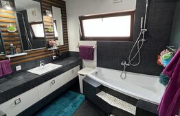 Penthouse 3 camere, terasa 30 mp,zona parc Poligon