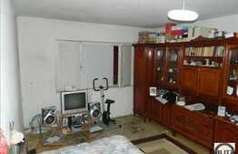 Vanzare 3 camere, decomandat, 65 mp, cu boxa la subsol, zona Expo Transilvania