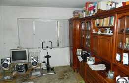 Vanzare 3 camere, decomandat, 65 mp, cu boxa la subsol, zona Expo Transilvania