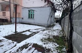 Casa veche, demolabila intr-o zona de case din Gheorgheni