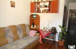 Vanzare 2 camere, etaj intermediar, zona Sesul de Sus, parcare inclusa
