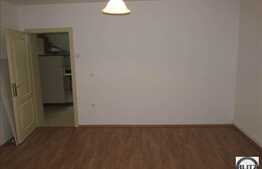 Apartament 3 camere, 82 mp, decomandat, parcare, zona strazii Fagului