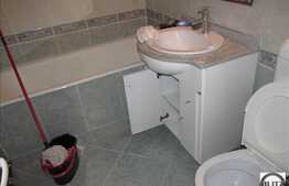 De vanzare, 2 camere, etaj intermediar, decomandat, zona strazii Teleorman!