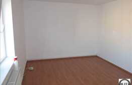 De vanzare, 2 camere, etaj intermediar, decomandat, zona strazii Teleorman!