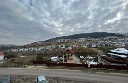 Spatiu birouri in triplex, 180 mp, 3 parcari, zona Tauti 