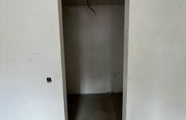 Spatiu birouri in triplex, 180 mp, 3 parcari, zona Tauti 