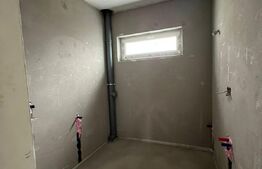 Spatiu birouri in triplex, 180 mp, 3 parcari, zona Tauti 