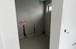 Spatiu birouri in triplex, 180 mp, 3 parcari, zona Tauti 