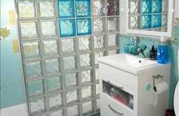 2 camere, 62 mp, partial mobilat, finisaje moderne, zona Sub Cetate, parcare!