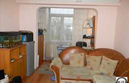 Apartament 3 camere, 52 mp utili, semidecomandat, zona strazii Primaverii