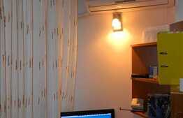 Apartament 3 camere, 52 mp utili, semidecomandat, zona strazii Primaverii