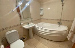 Apartament cu 2 camere, parcare, 64mp, zona Grand Hotel Italia 