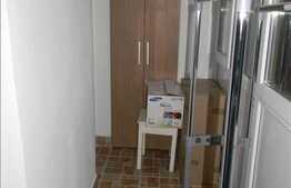 Vanzare 2 camere, 53 mp utili, balcon, etaj intermediar, zona strazii Mehedinti!