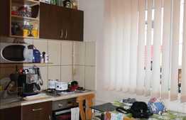 Vanzare 1 camera, decomandat, 37 mp, zona stazii Frunzisului! Complet mobilat!