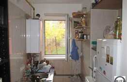 Vanzare 2 camere, 38 mp utili, decomandat, 1 loc de parcare, zona linistita!