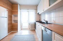 Apartament 4 camere, 95 mp, loc de parcare, strada Aurel Suciu