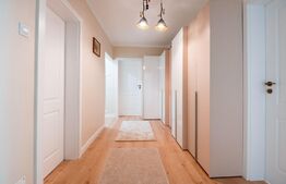 Apartament 4 camere, 95 mp, loc de parcare, strada Aurel Suciu