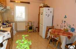 Vanzare 3 camere, decomandat, 64 mp, 1 garaj, zona Piata Ion Mester!