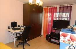 Vanzare 3 camere, decomandat, 64 mp, 1 garaj, zona Piata Ion Mester!