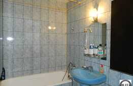 Vanzare 3 camere, decomandat, 64 mp, 1 garaj, zona Piata Ion Mester!