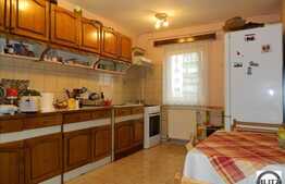 Vanzare 3 camere, decomandat, 64 mp, 1 garaj, zona Piata Ion Mester!