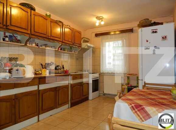 Apartament de vânzare 3 camere Manastur - 11067AV | BLITZ Cluj-Napoca | Poza1