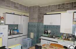 Apartament 2 camere, 60 mp, decomandat, boxa la subsol, zona strazii Bucegi