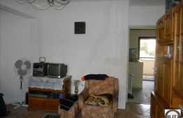 Apartament 2 camere, 60 mp, decomandat, boxa la subsol, zona strazii Bucegi