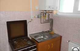 Vanzare apartament 2 camere, 50 mp utili, garaj, imobil izolat exterior!