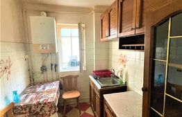 Apartament cu 3 camere, 56 mp, parcare, zona strazii Primaverii