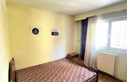 Apartament cu 3 camere, 56 mp, parcare, zona strazii Primaverii