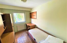 Apartament cu 3 camere, 56 mp, parcare, zona strazii Primaverii