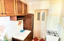 Apartament cu 3 camere, 56 mp, parcare, zona strazii Primaverii