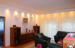 Apartament 3 camere, 100 mp, imobil nou, garaj, loc parcare, boxa la subsol!