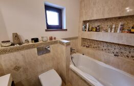 Apartament 4 camere, 96.6mp, 2 balcoane, parcare, zona Restaurantului Regal