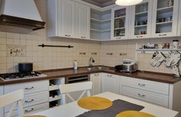 Apartament 4 camere, 96.6mp, 2 balcoane, parcare, zona Restaurantului Regal