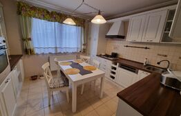 Apartament 4 camere, 96.6mp, 2 balcoane, parcare, zona Restaurantului Regal