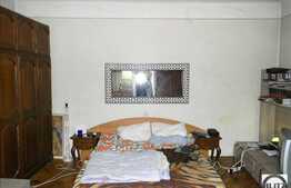 4 camere, 104 mp in imobil tip casa