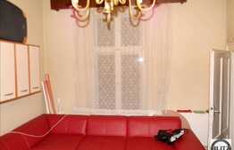 4 camere, 104 mp in imobil tip casa