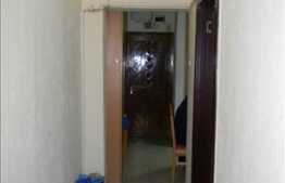 Vanzare 4 camere, decomandat, 79,91 mp utili, boxa la subsol, zona Piata Flora!