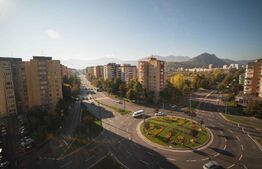 Apartament spatios, 4 camere, 93 mp, zona Garii, cu o terasa de 20mp.