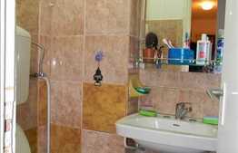 4 camere, 76.4 mp, decomandat, zona strazii Primaverii! Boxa pentru depozitare!