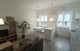 Apartament cu 3 camere, 70 mp, zona Parcul Central