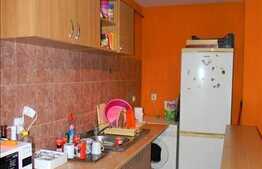 Vanzare 2 camere, 64 mp tuili, decomandat, zona Calea Manastur!