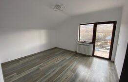 Duplex 155 mp, 400 mp teren, parțial mobilat, situat în Valea Chintăului